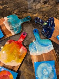 Monday 3/3/25- Resin Class-Small Acacia Board 6pm